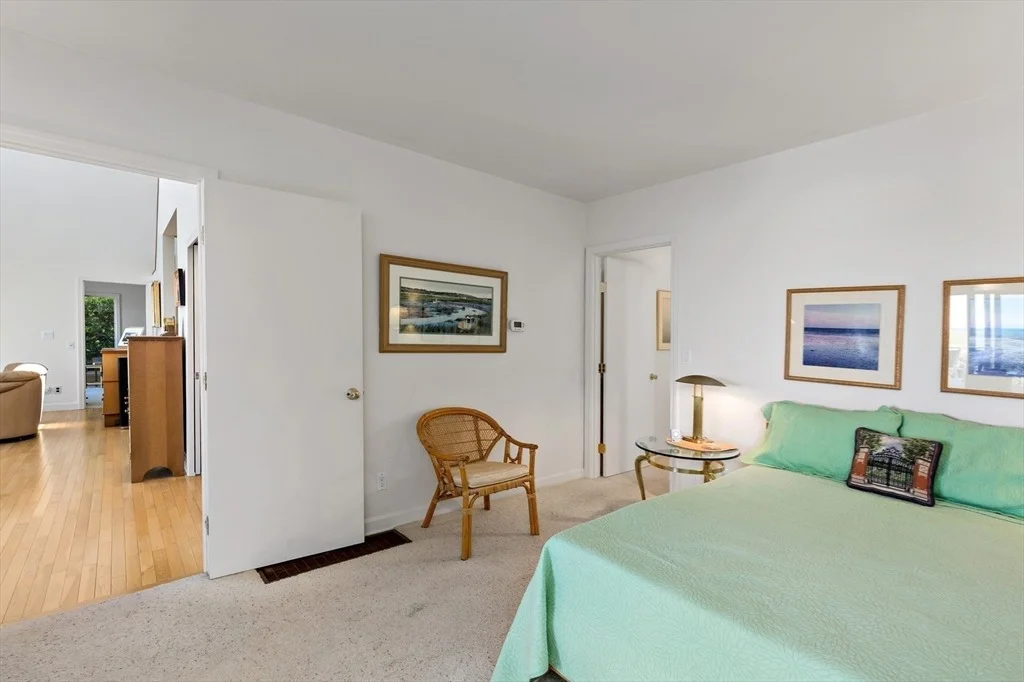 Photo of 15 Hidden Valley Way