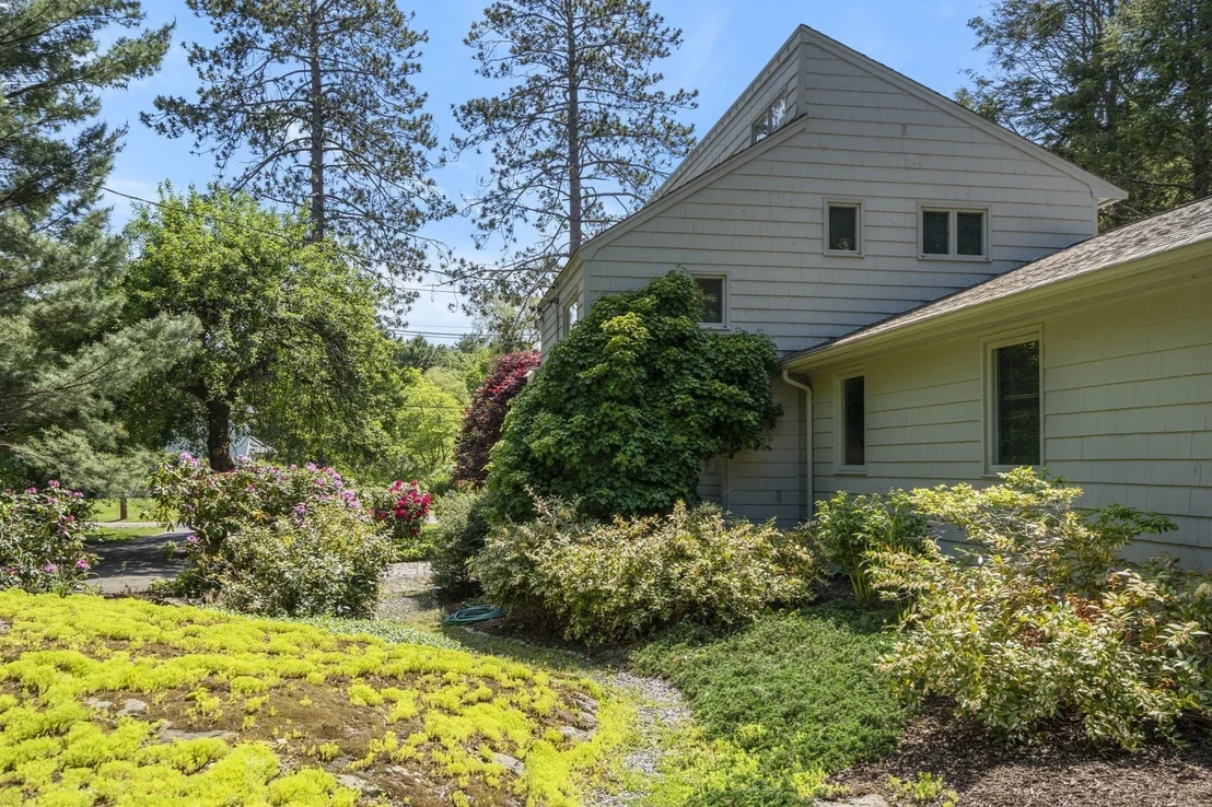Photo of 287 Glen Rd