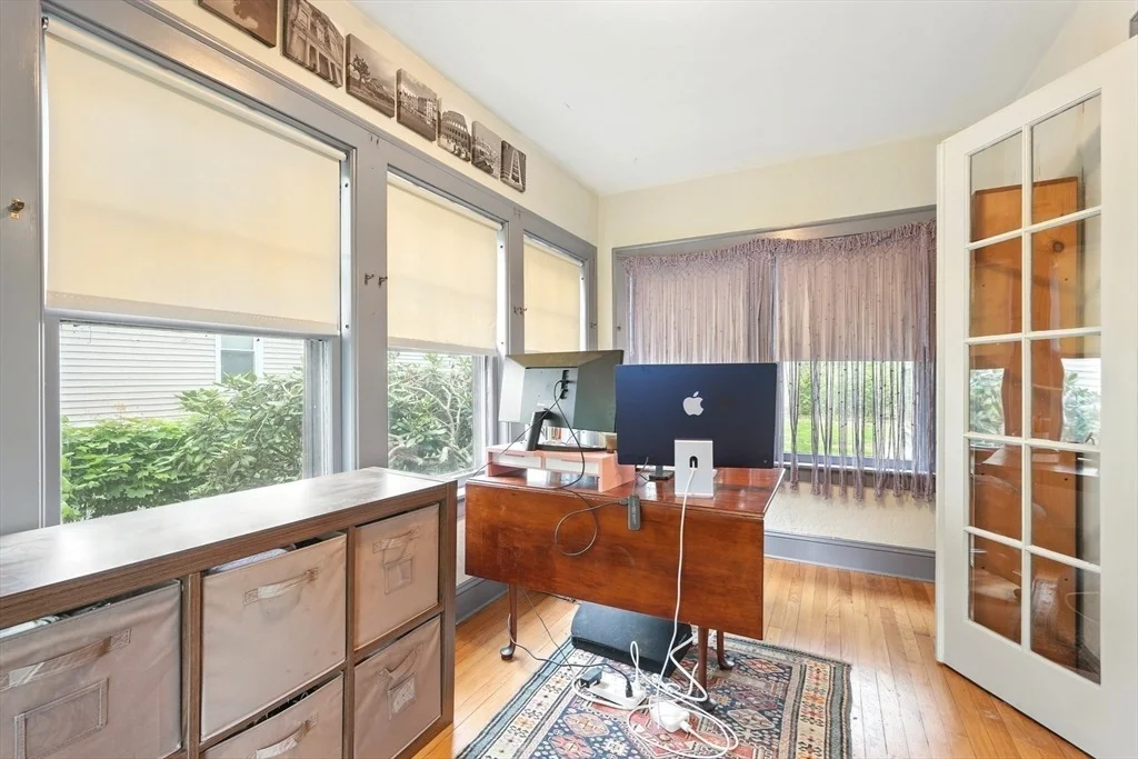 Photo of 20 Ferrante Avenue