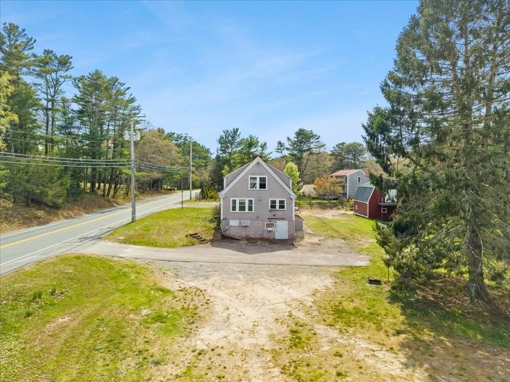 Photo of 57 Onset Ave