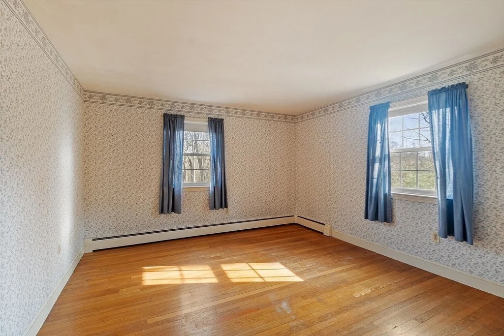 Photo of 144 Marblehead Street