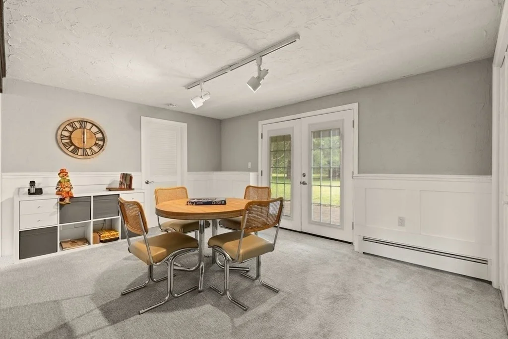 Photo of 18 Sunset Dr