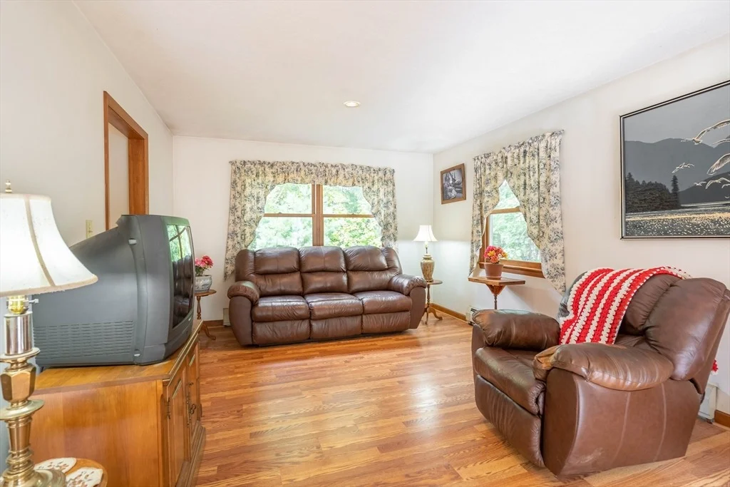 Photo of 7 Howe Rd