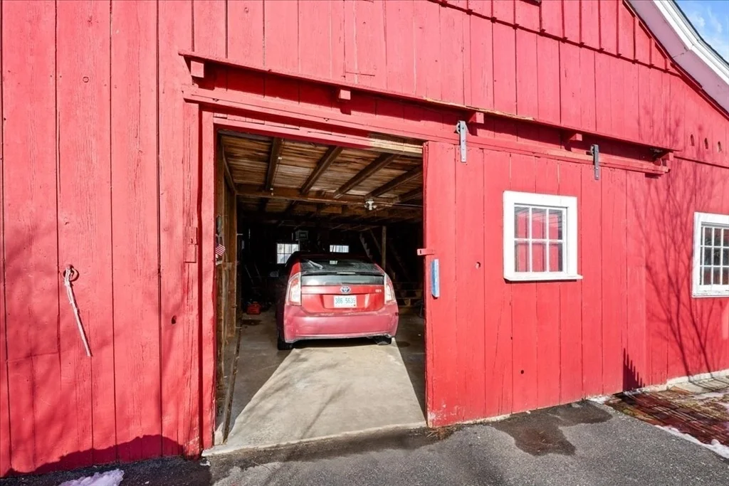 Photo of 157 Old Upton Rd