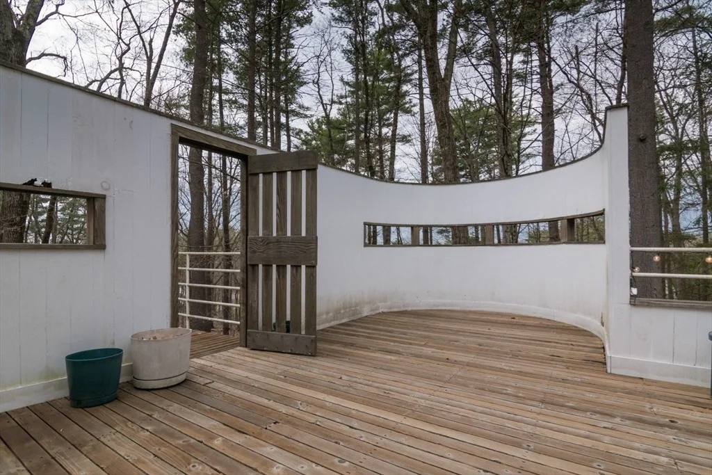 Photo of 43 Morgan Cir
