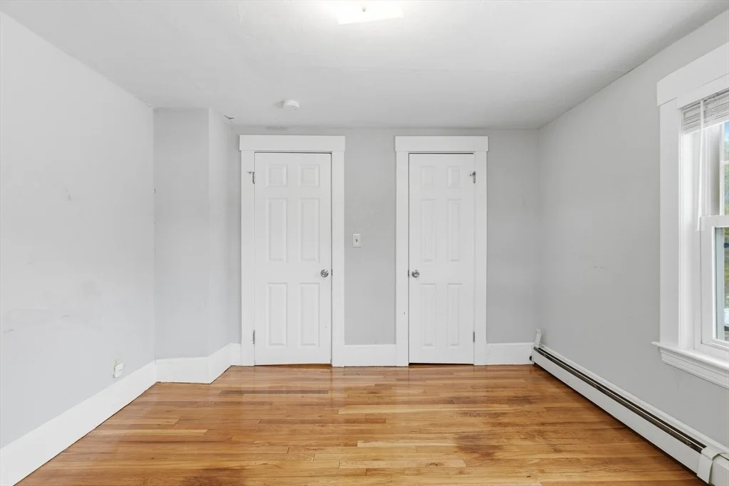 Photo of 21 Gates Ave