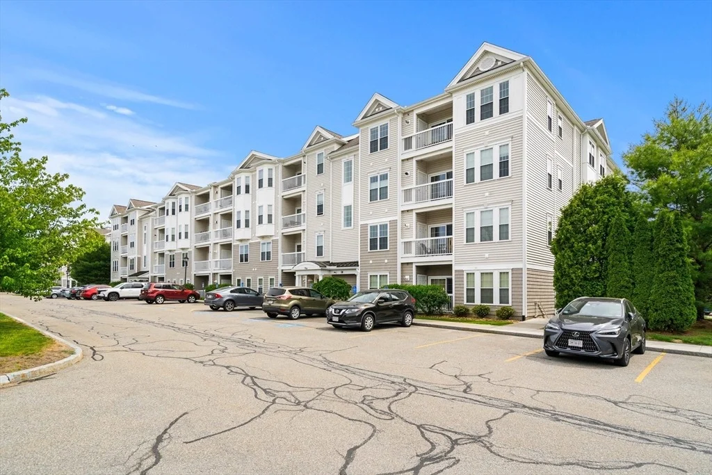 Photo of Unit 307 at 204 Clocktower Drive