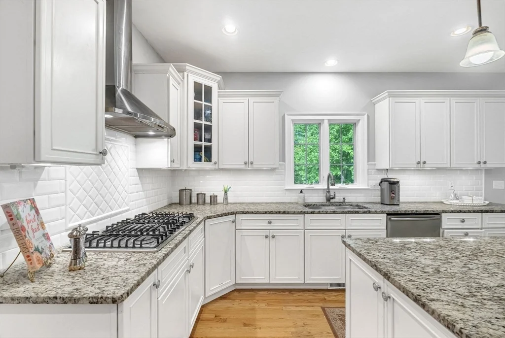 Photo of 1125 Burroughs Rd