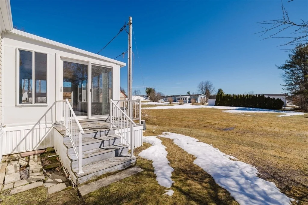Photo of 4 Emerald Pl