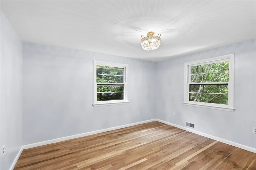 Photo of 109 Clark Lane