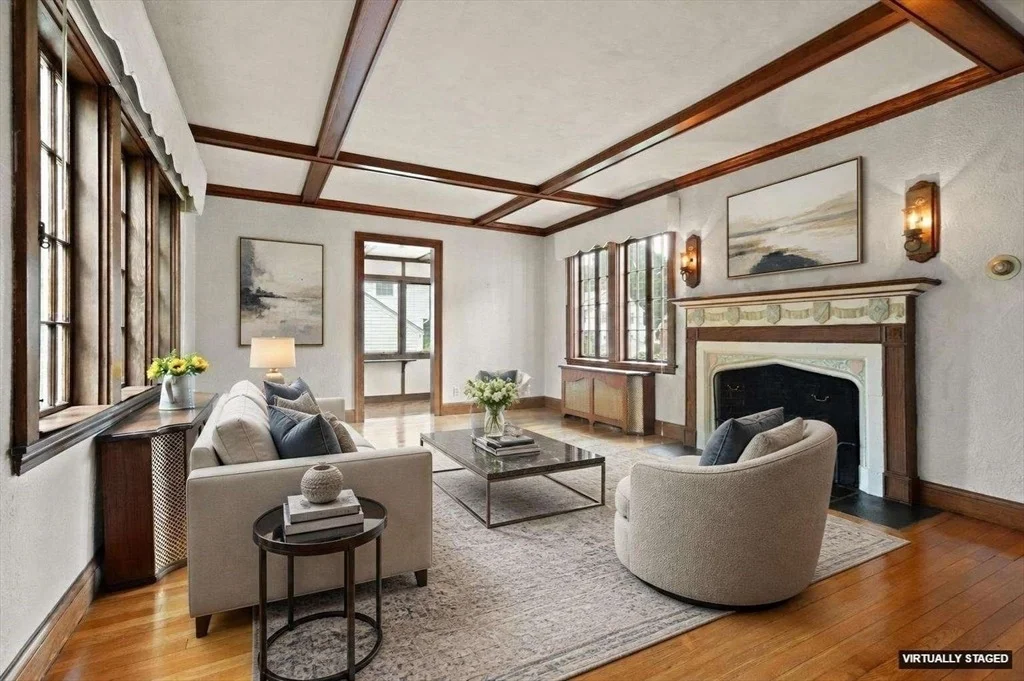 Photo of 9 Mayfield Rd