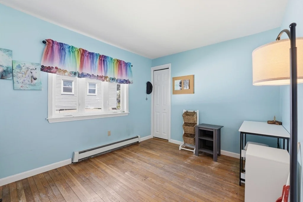 Photo of 90 Loring Ave