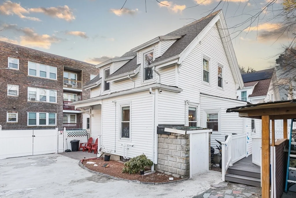 Photo of 12 Warren Pl