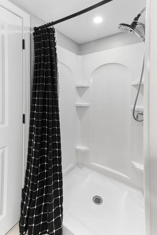 Photo of 8 Dianthus Rd