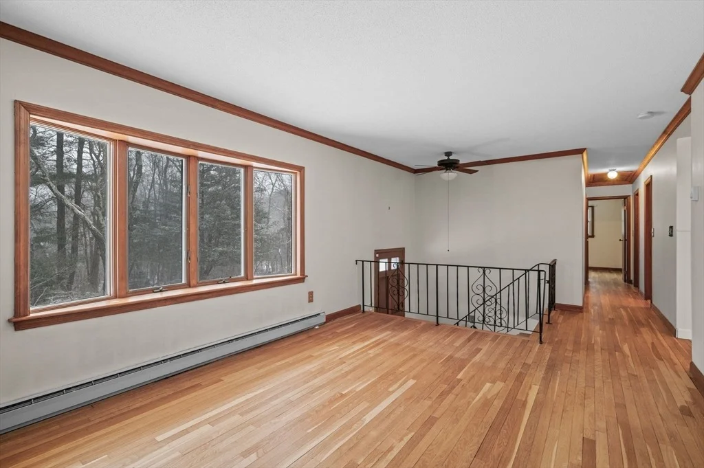 Photo of 90 Topsfield Rd