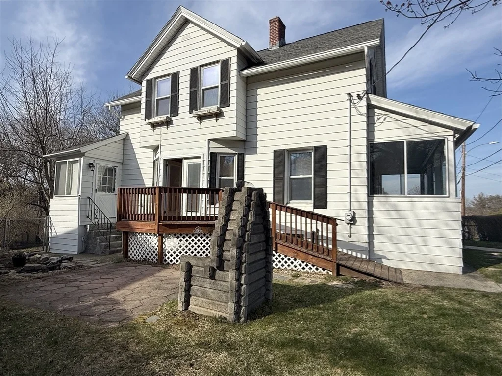 Photo of 1 Laselle Ave.