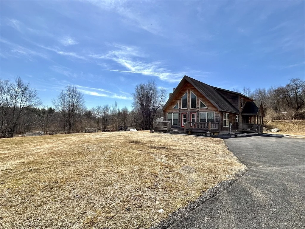 Photo of 10 Merrill Rd