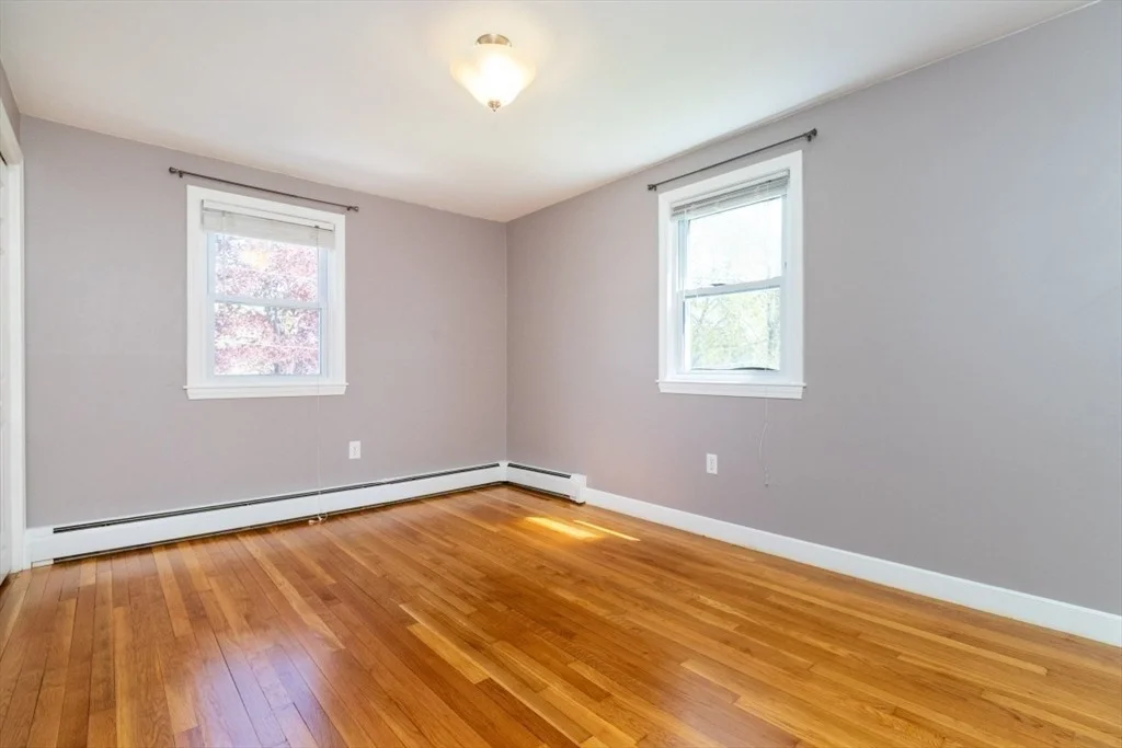 Photo of 4 Clearview Dr