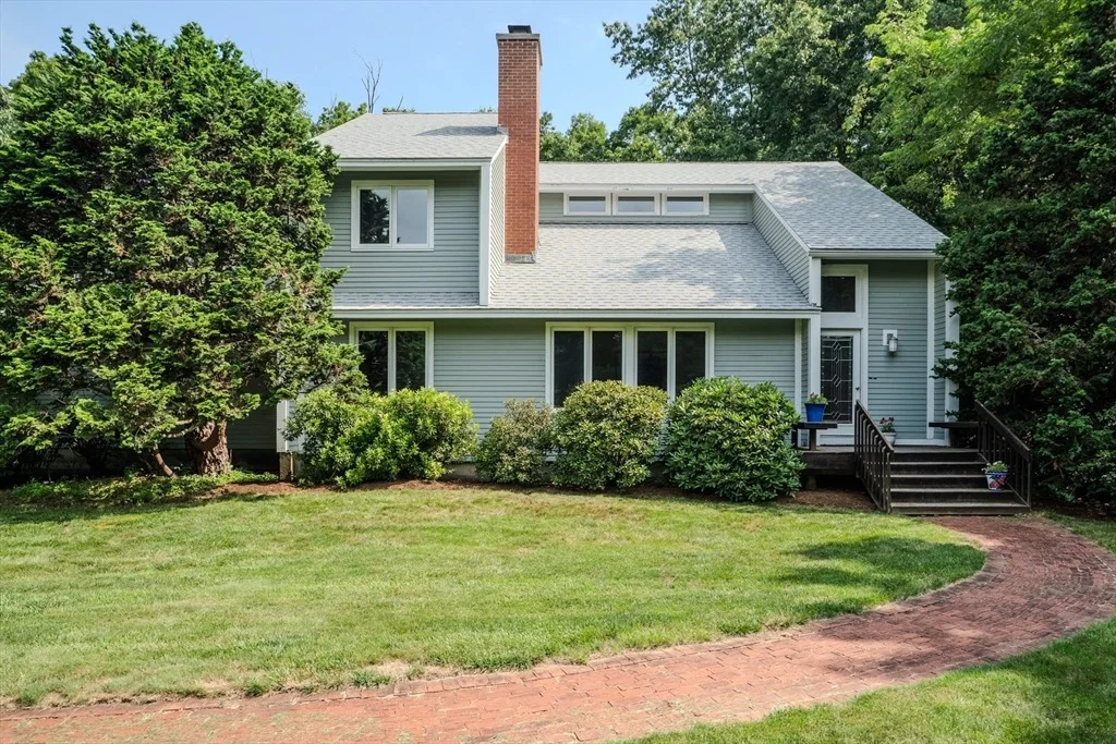 Photo of 574 Station Rd