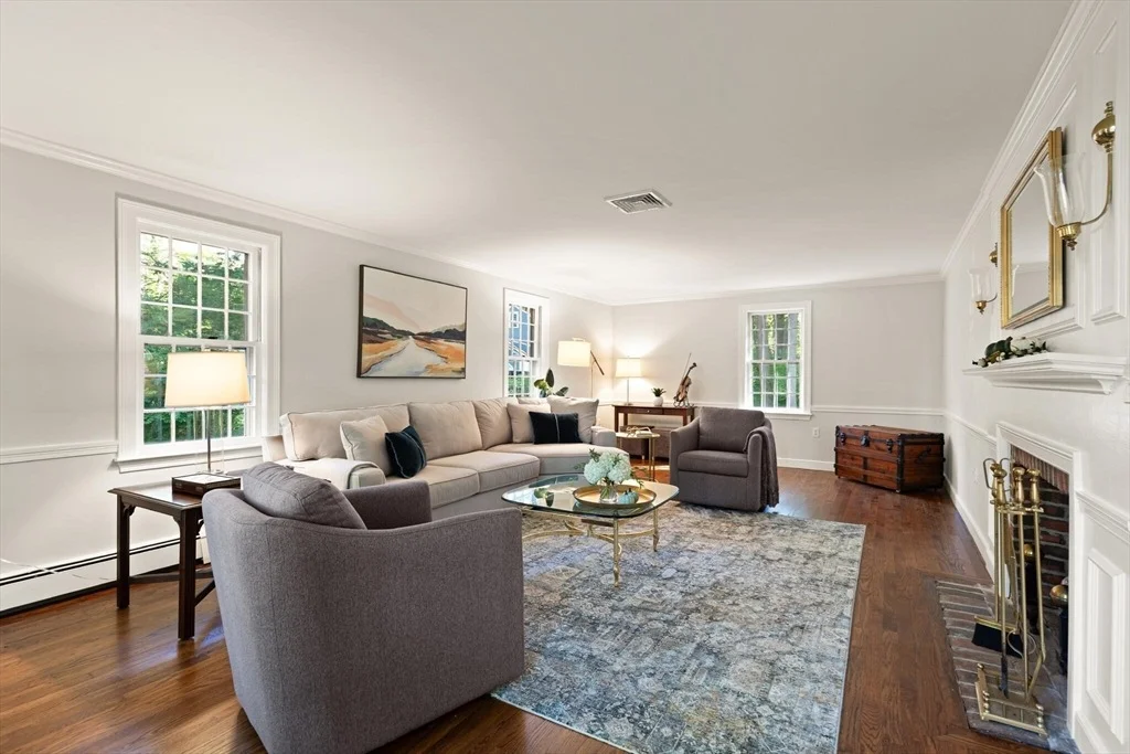 Photo of 10 Hammond Cir