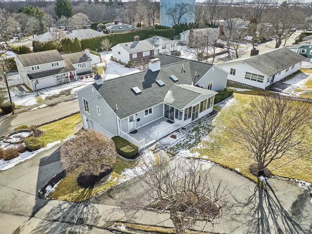 Photo of 10 Merrymount Dr