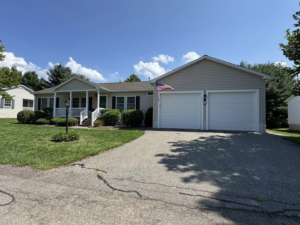 Photo of 61 Brookstone Dr.