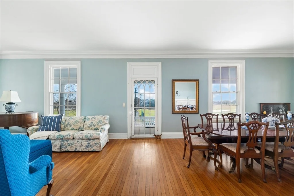 Photo of 31 Beach Rd
