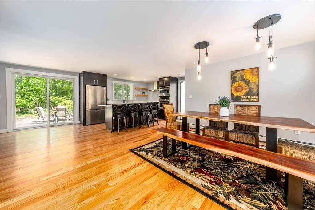 Photo of 844 Shootflying Hill Rd