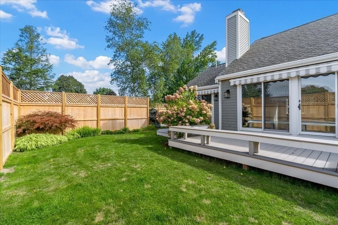 Photo of Unit 10 at 10 Floret Cir