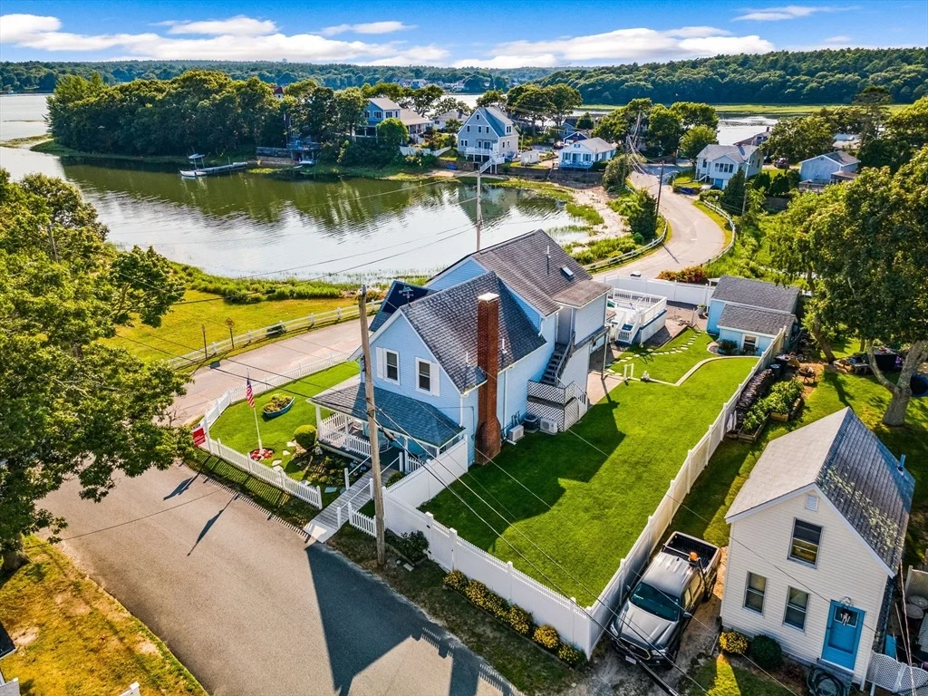 Photo of 27 West Blvd
