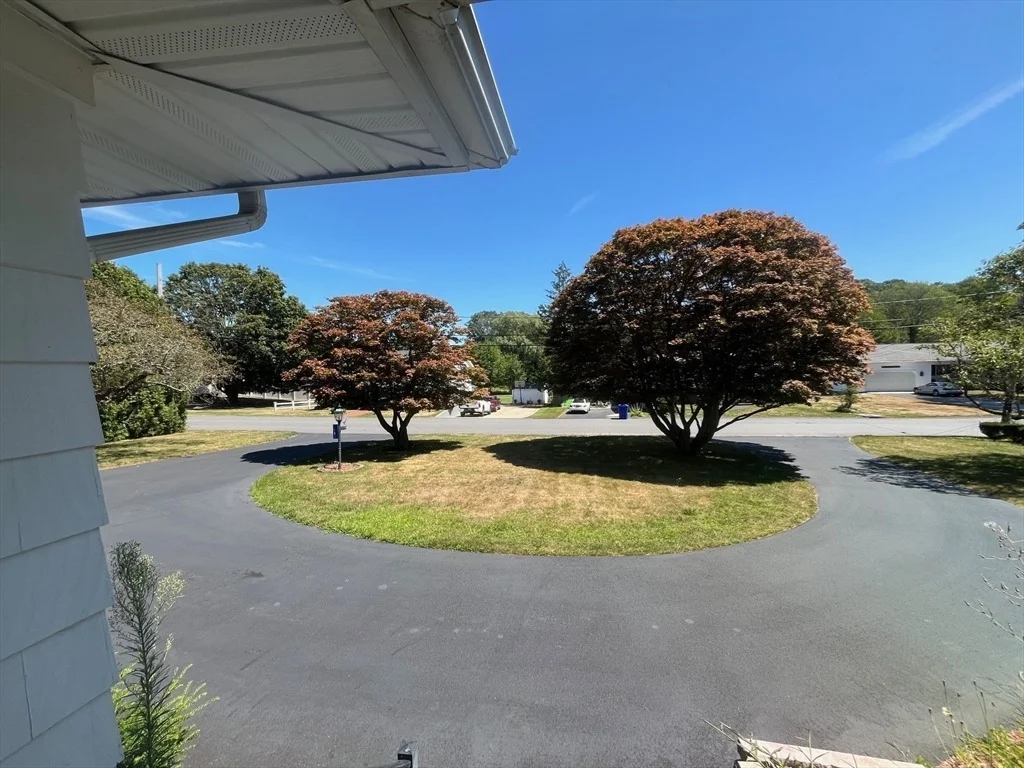 Photo of 17 Silver St Ext