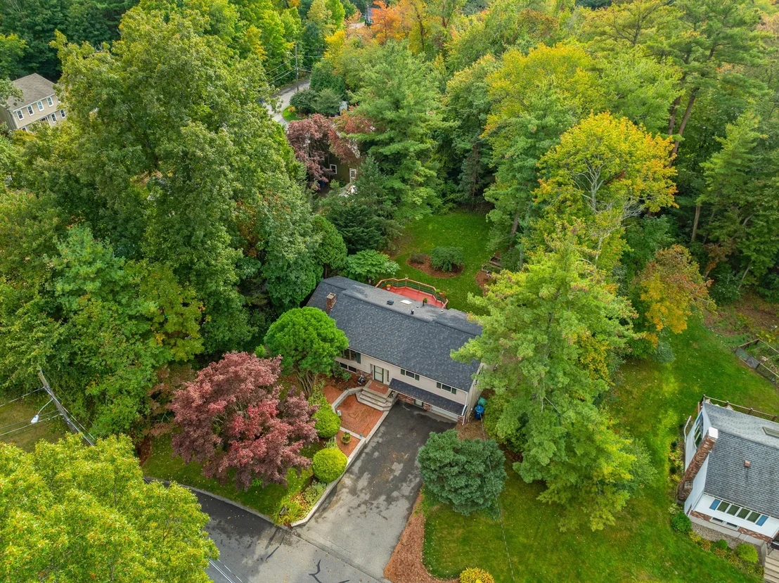 Photo of 42 Freeport Dr