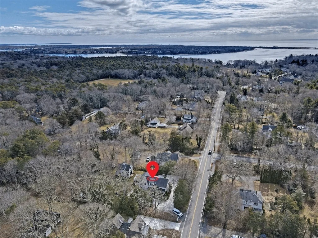 Photo of 552 Main St