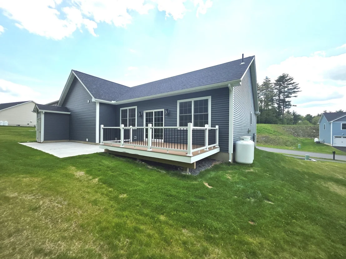 Photo of 15 High Bluff