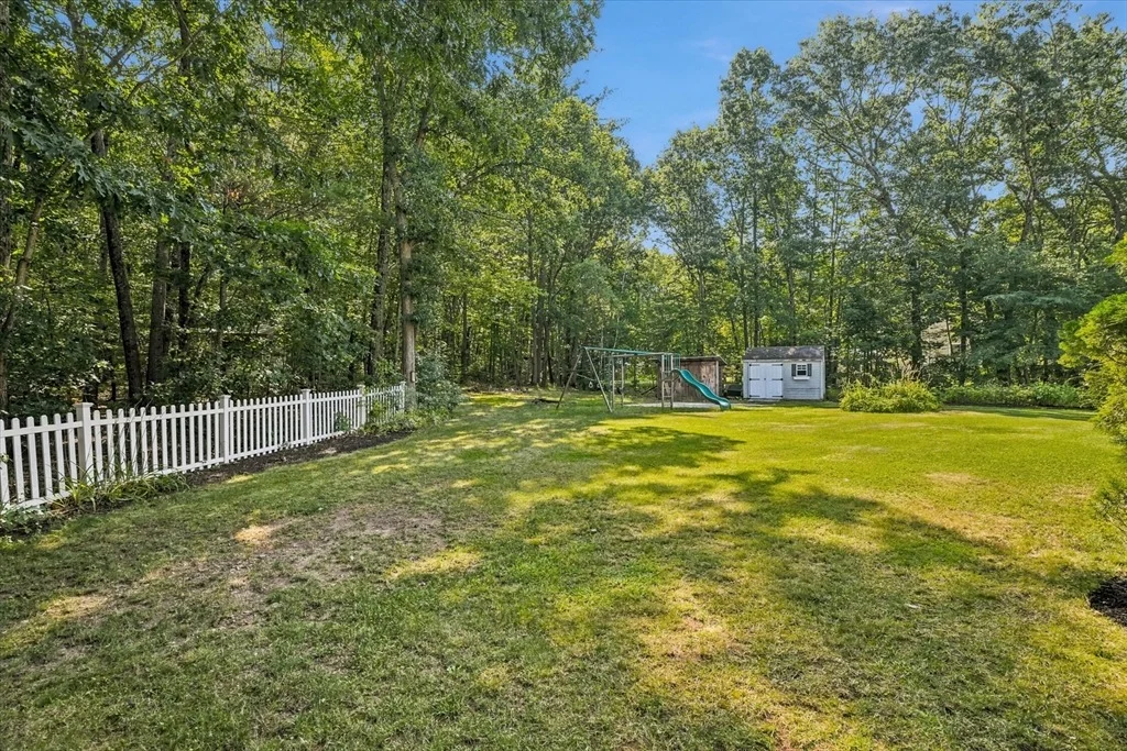 Photo of 250 White Pond Rd