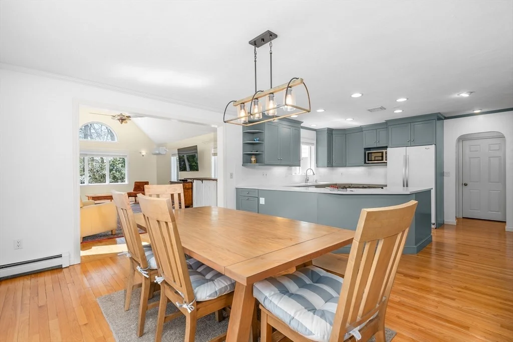 Photo of 98 Whistleberry Drive
