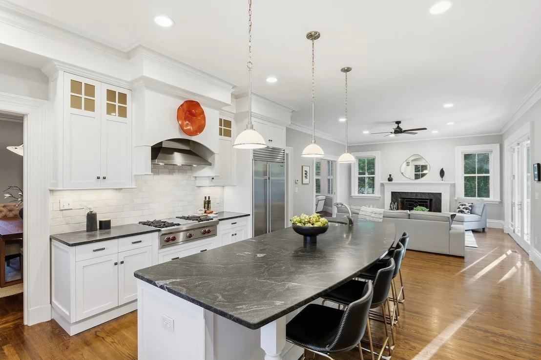 Photo of 7 Locust Avenue
