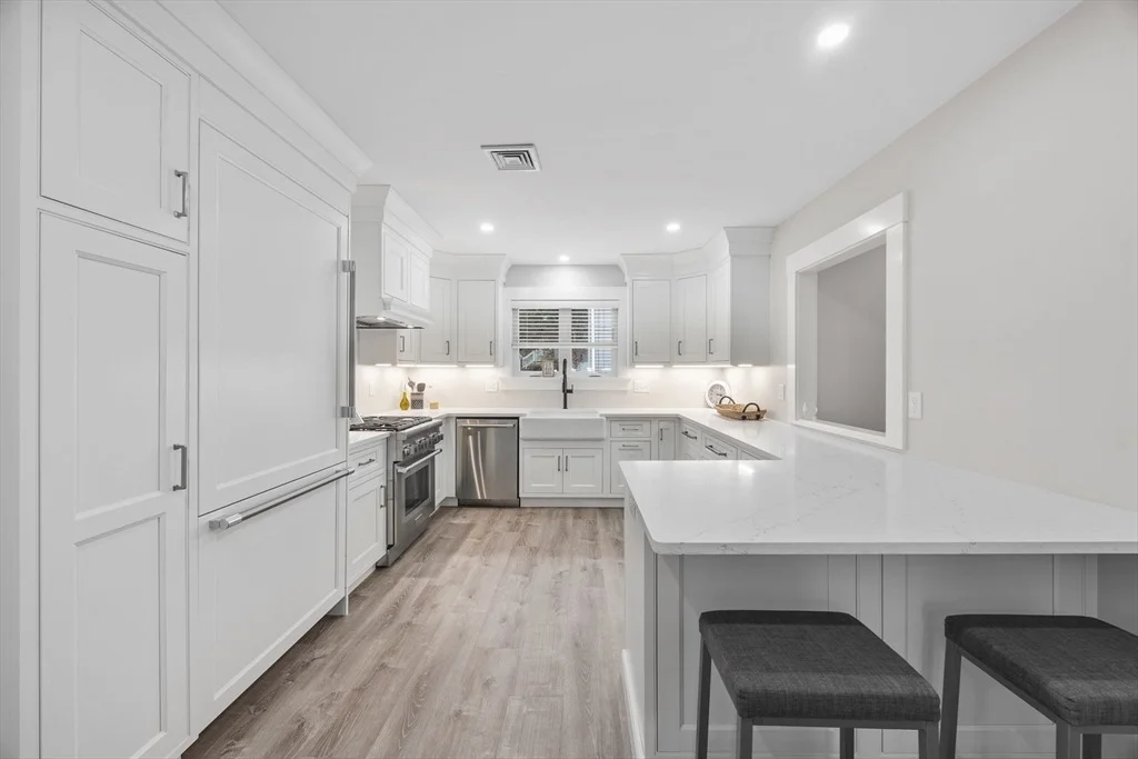 Photo of 24 Cove St