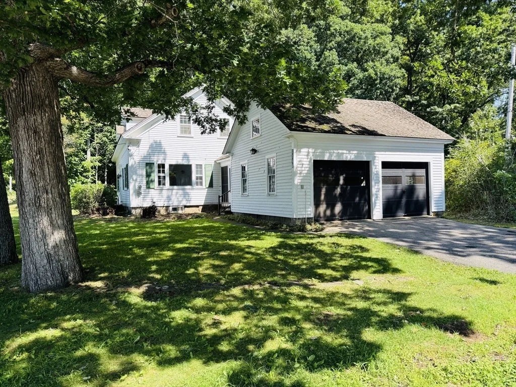 Photo of 1344 Barre Rd