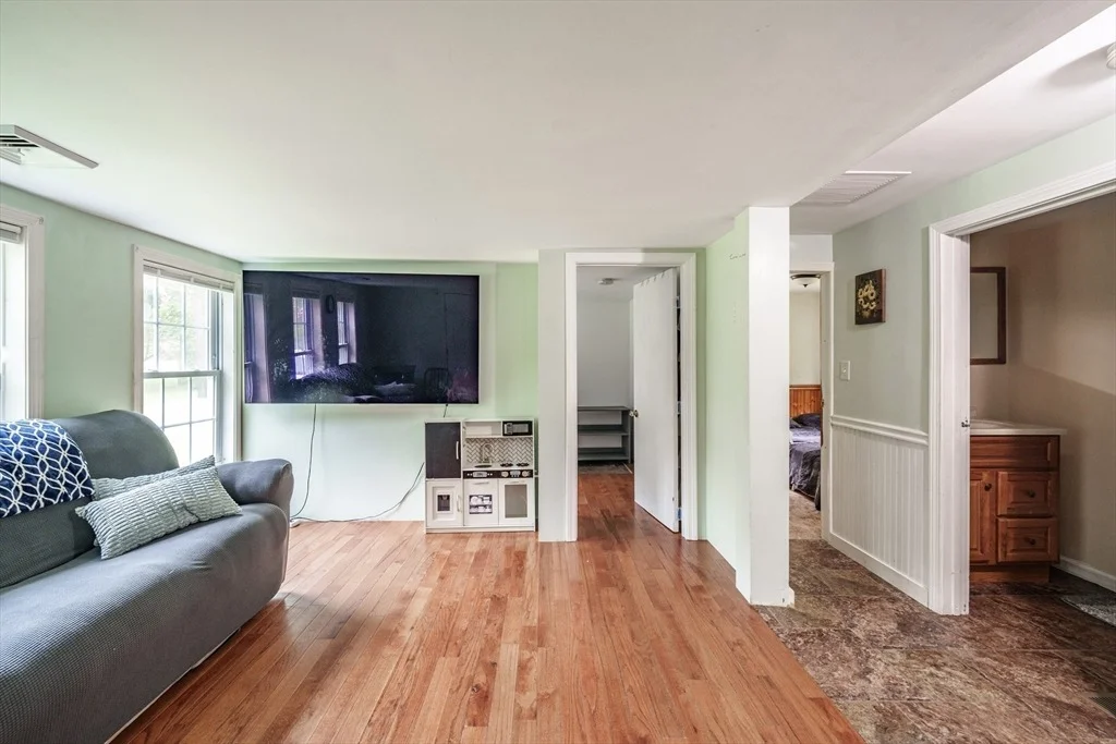 Photo of 91 Robinson Rd