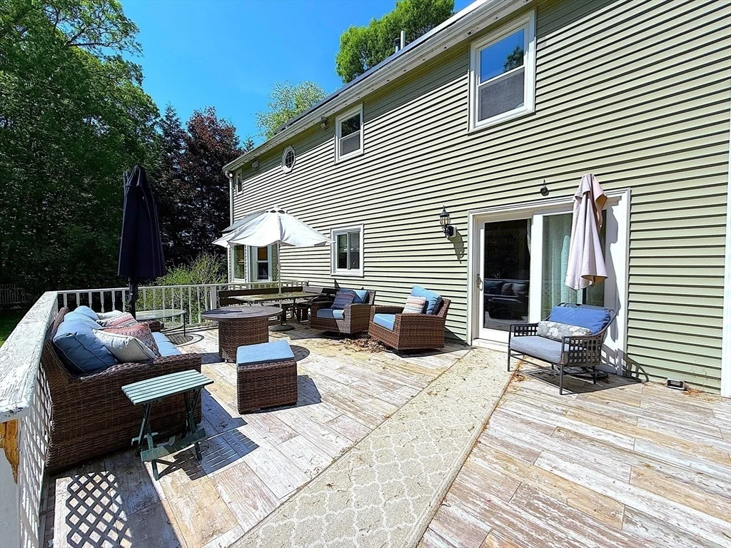 Photo of 23 Bellstone Dr