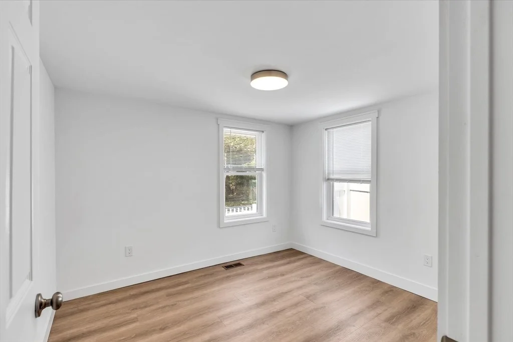 Photo of 35 Locust Street