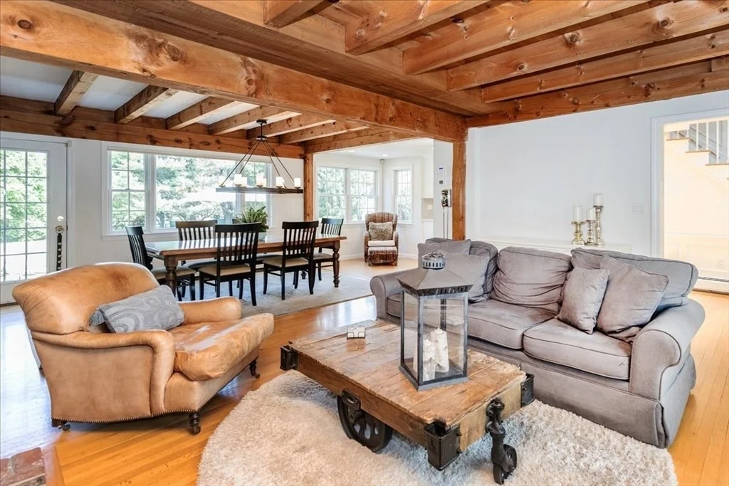 Photo of 8 Millbrook Lane