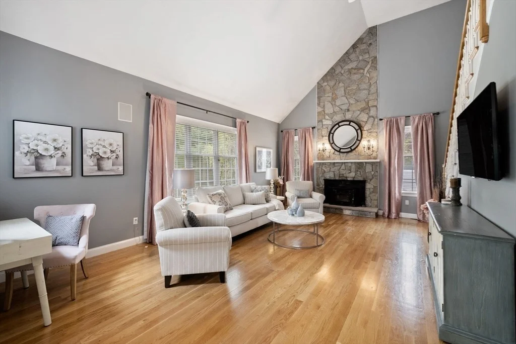 Photo of 8 Berkeley Drive