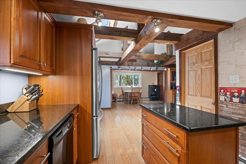 Photo of 7 Lawson Ave