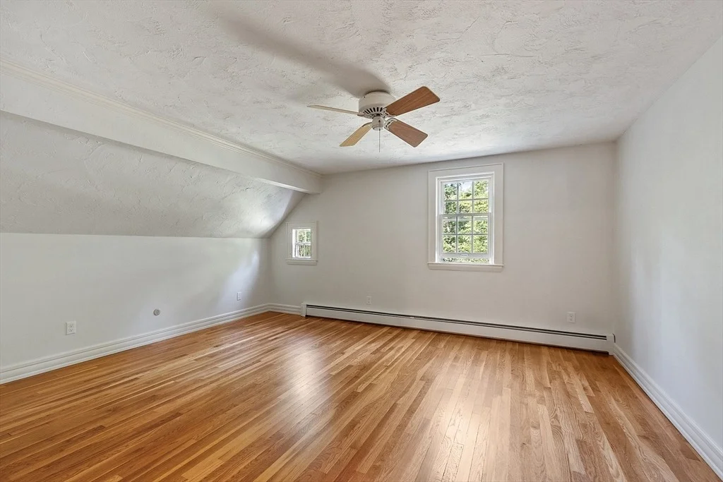 Photo of 159 West Bare Hill Rd