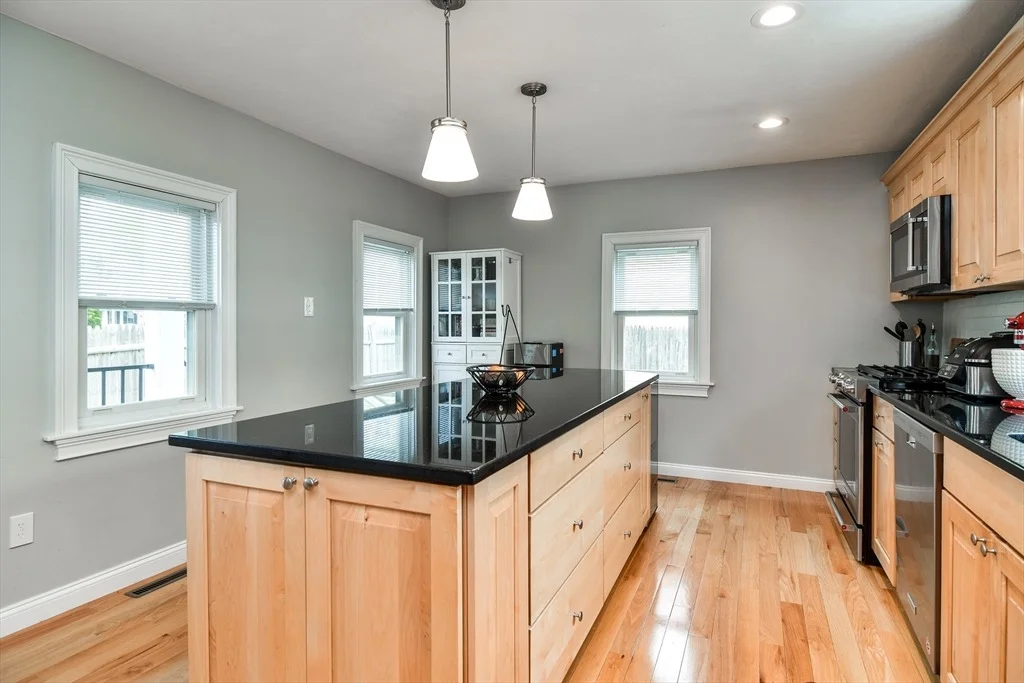 Photo of 4 Maple Street