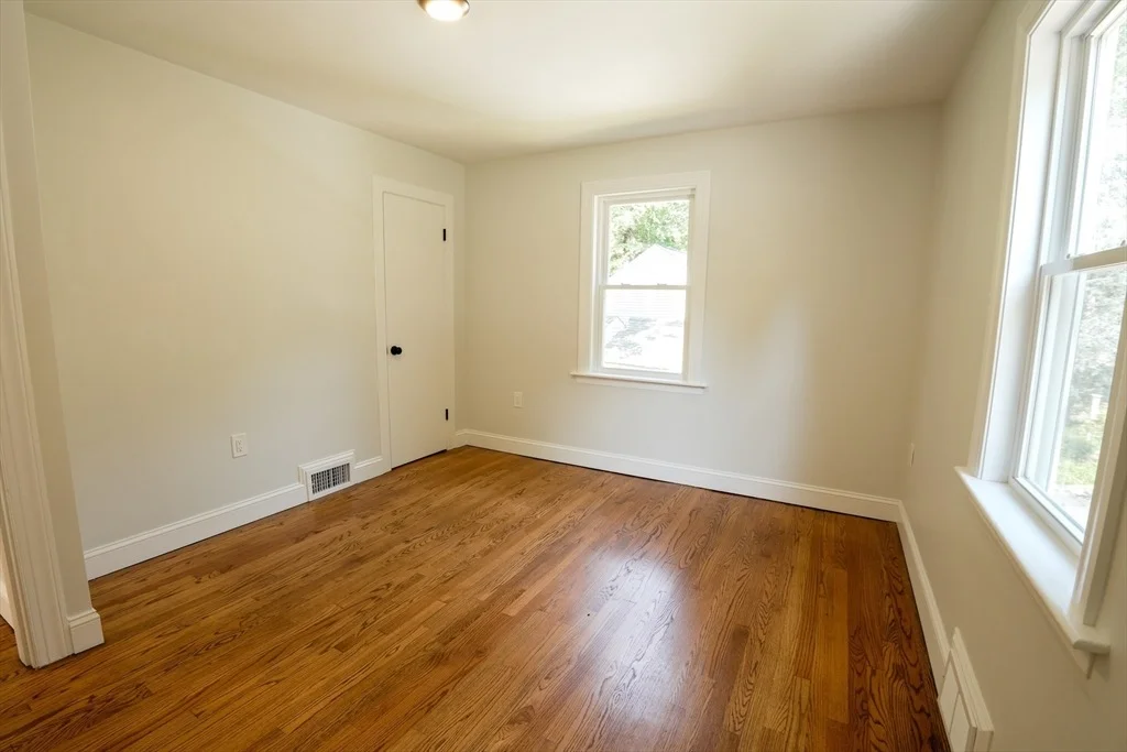 Photo of 121 Sylvan Rd