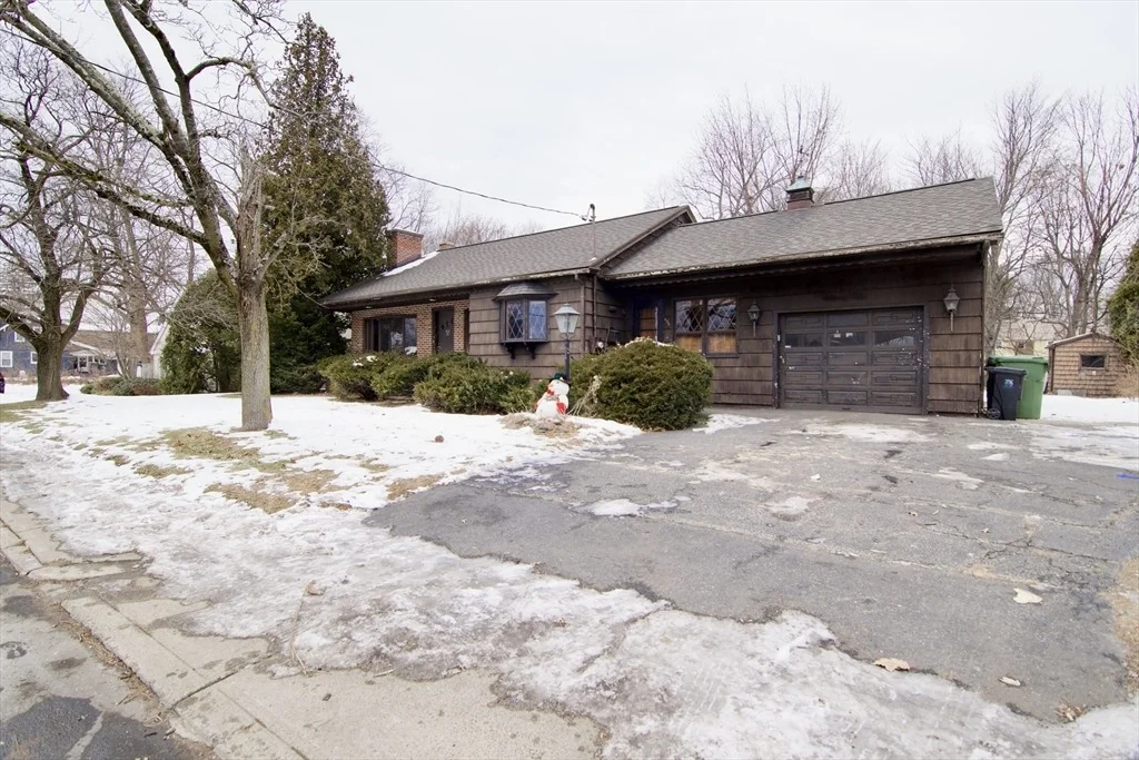 Photo of 538 Mckinstry Ave