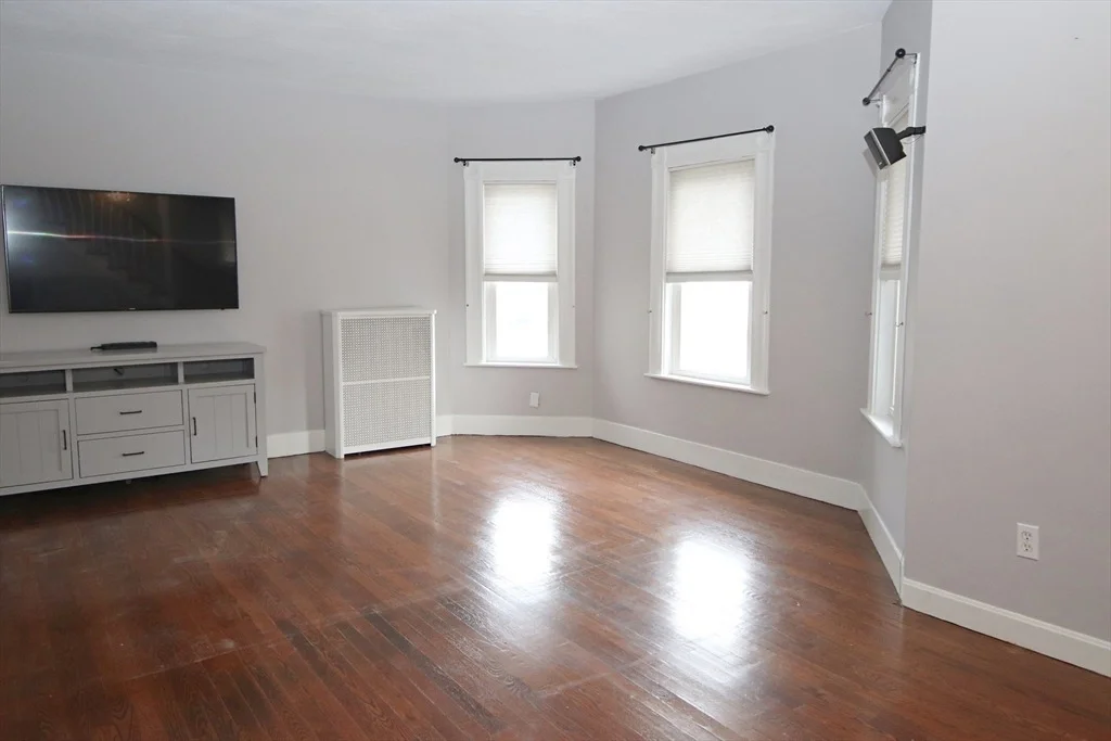 Photo of 7 Emory Street